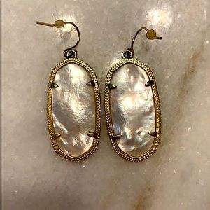 Kendra Scott Mother of Pearl / Gold Elle Earrings